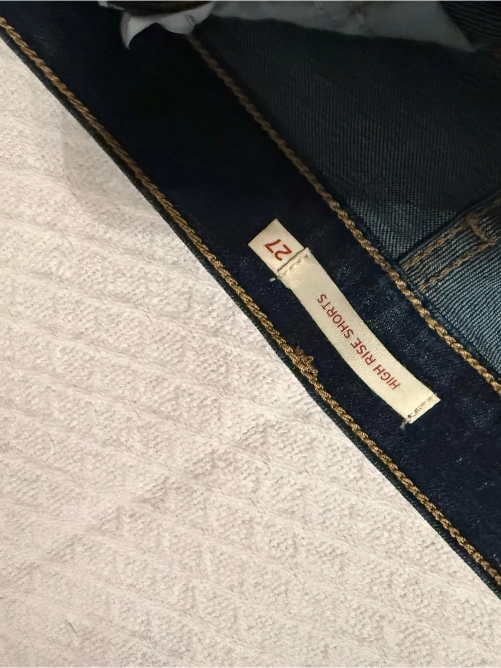 Levi's Denim high rise denim shorts - Classic Back Pocket Design